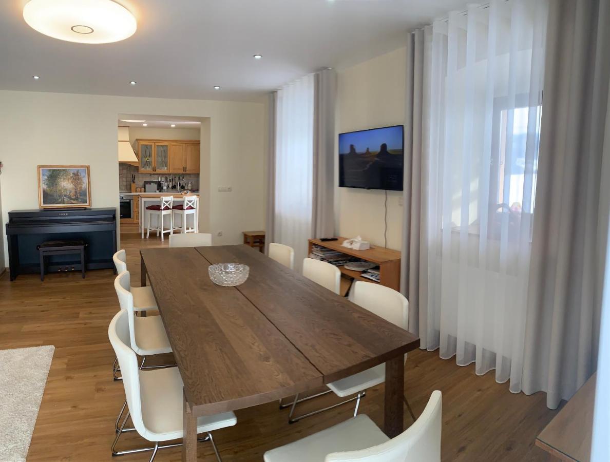 Loce pri Poljcanah Farmhouse Lipoglav מראה חיצוני תמונה